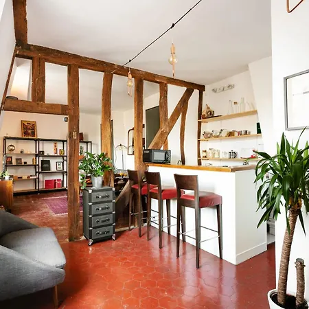 Central 1br Cozy Apartment